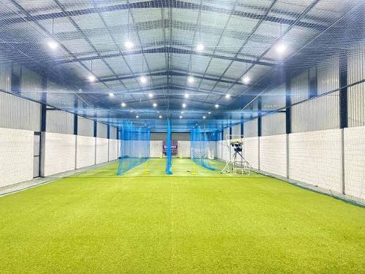 Indoor / Nets
